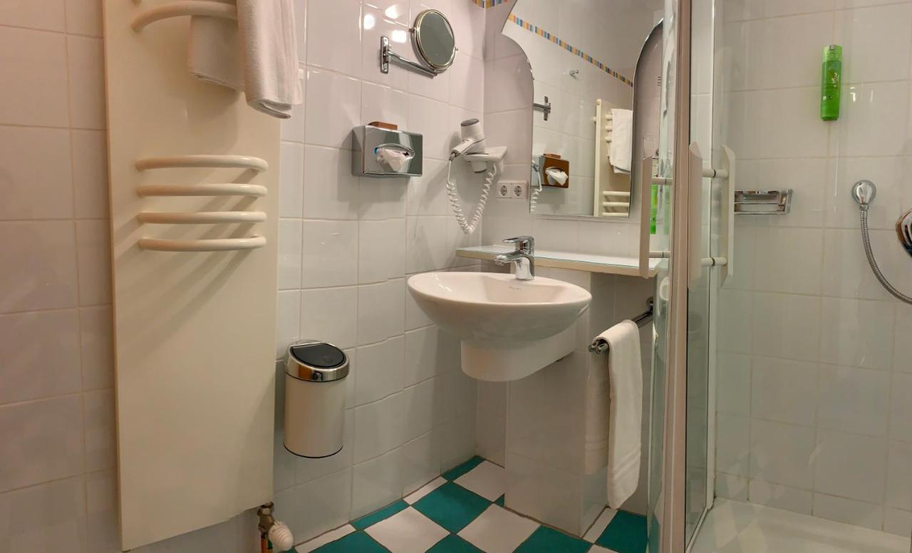Hotel Am Torturm 폴카흐 외부 사진